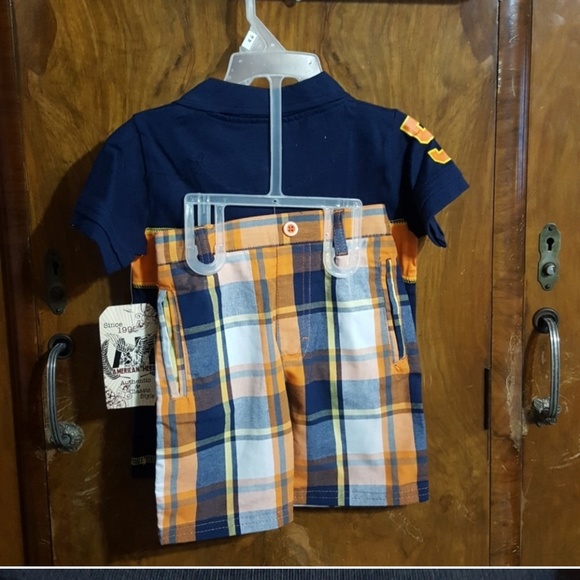 3 Little Boys Short Sets - Picture 5 of 8